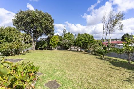 Photo of property in 10 Mccullough Avenue, Papatoetoe, Auckland, 2025