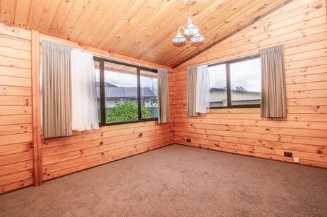 Photo of property in 5 Emma Place, Pukete, Hamilton, 3200