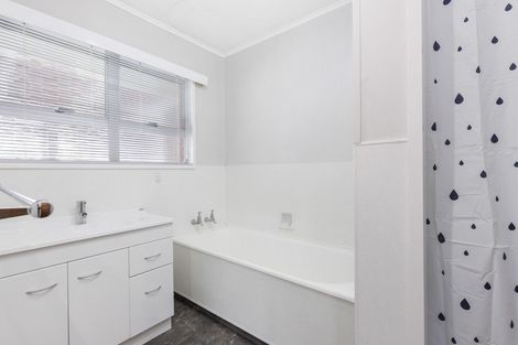 Photo of property in 6a Morrow Avenue, St Andrews, Hamilton, 3200
