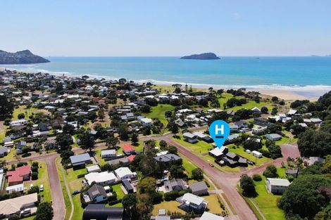 Photo of property in 1 Mount Avenue, Pauanui, Hikuai, 3579