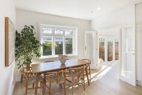 Photo of property in 142 North Avon Road, Richmond, Christchurch, 8013