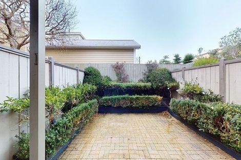 Photo of property in 12 George Street, Thorndon, Wellington, 6011