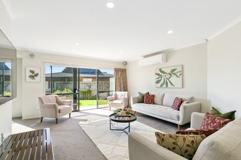 Photo of property in Redwood Village, 29/42 Main Road, Tawa, Wellington, 5028