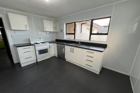 Photo of property in 30 Ada Street, Hokowhitu, Palmerston North, 4410
