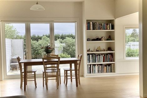 Photo of property in 2 Naples Street, Martinborough, 5711