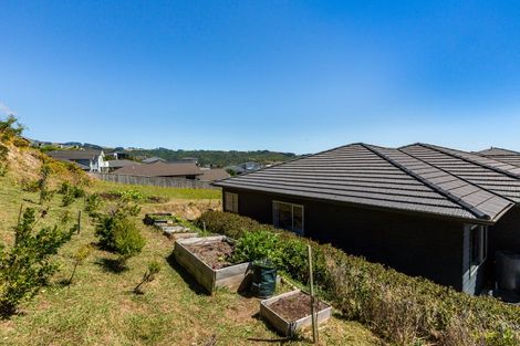 Photo of property in 34 Margaret Shields Avenue, Aotea, Porirua, 5024