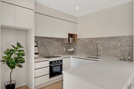 Photo of property in 2/40 Bahari Drive, Ranui, Auckland, 0612