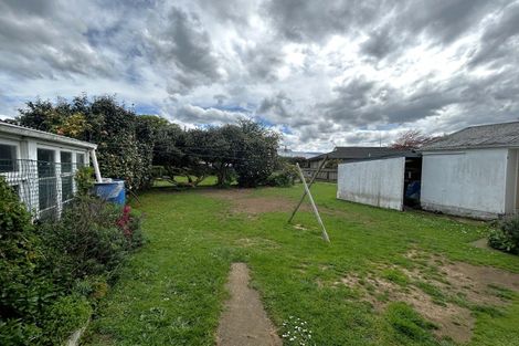 Photo of property in 16 George Street, Dannevirke, 4930