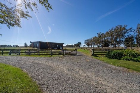 Photo of property in 673 Penny Road, Rongotea, Palmerston North, 4479