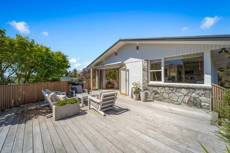 Photo of property in 5 Chevron Place, Castor Bay, Auckland, 0620