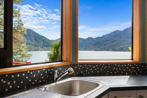 Photo of property in 628 Moetapu Bay Road, Moetapu Bay, Linkwater, 7282