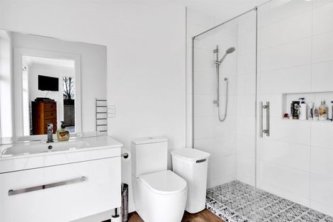 Photo of property in 53 Maire Street, Inglewood, 4330