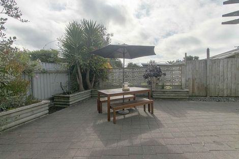 Photo of property in 527 Main North Road, Bay View, Napier, 4104
