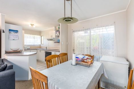 Photo of property in 2/29 Earlsworth Road, Mangere East, Auckland, 2024