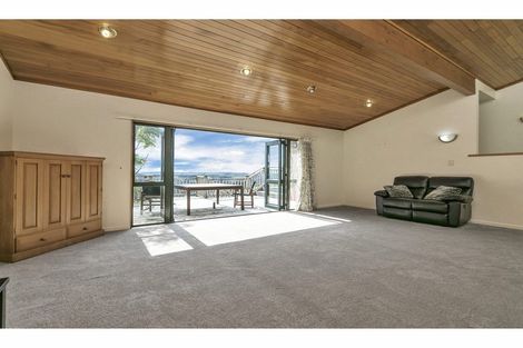 Photo of property in 125 Alf Access Road, Helensville, 0875