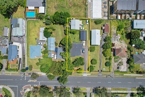 Photo of property in 11 Ranui Station Road, Ranui, Auckland, 0612