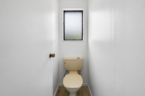 Photo of property in 1b Sunny Grove, Wainuiomata, Lower Hutt, 5014