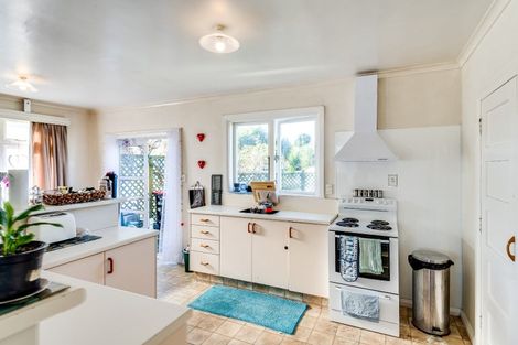 Photo of property in 22 Barton Avenue, Marewa, Napier, 4110