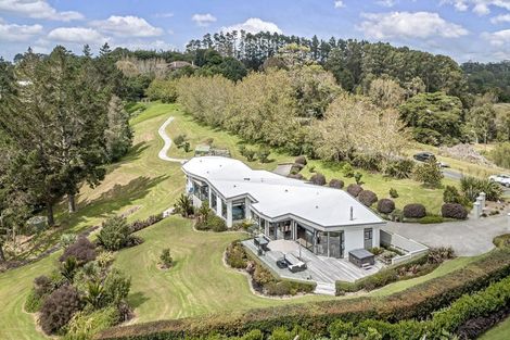 Photo of property in 44 Warman Road, Okura, Albany, 0792