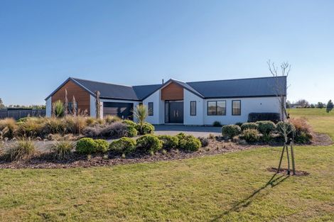 Photo of property in 37 Silver Peaks Drive, West Melton, 7618