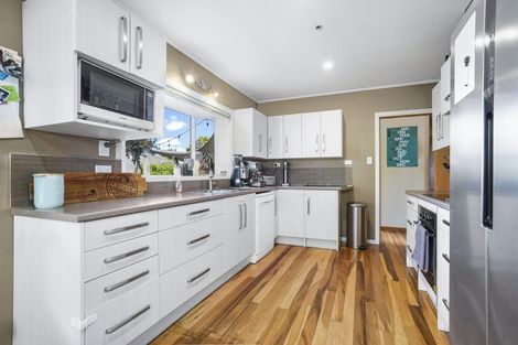 Photo of property in 1 Seifert Street, Forest Lake, Hamilton, 3200