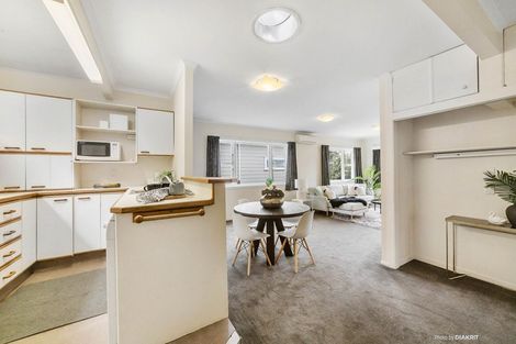 Photo of property in 48 Hohiria Road, Hataitai, Wellington, 6021