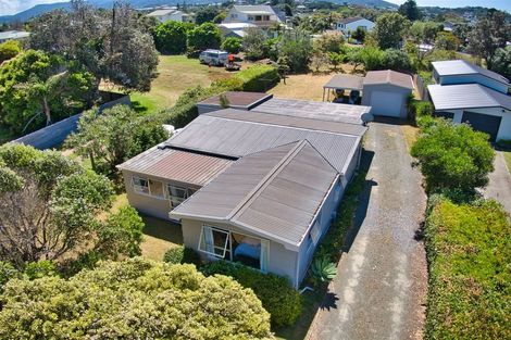 Photo of property in 10 Pinewood Place, Mangawhai Heads, Mangawhai, 0505
