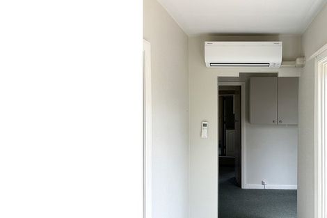 Photo of property in 102 Wairakei Road, Bryndwr, Christchurch, 8052