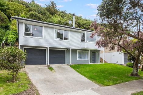 Photo of property in 68 Spinnaker Drive, Whitby, Porirua, 5024