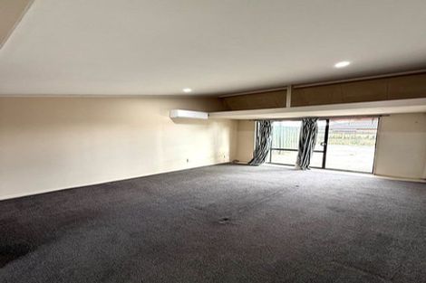 Photo of property in 2/109a Coronation Road, Papatoetoe, Auckland, 2025