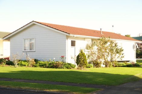 Photo of property in 30 Chalfont Street, Mangere East, Auckland, 2024