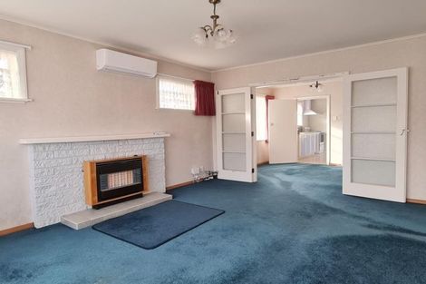 Photo of property in 82 Fraser Crescent, Elderslea, Upper Hutt, 5018