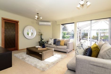 Photo of property in 13 Seifert Street, Forest Lake, Hamilton, 3200