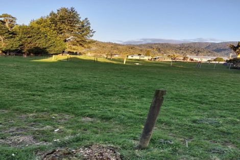 Photo of property in 29 Bonar Street, Ross, 7812