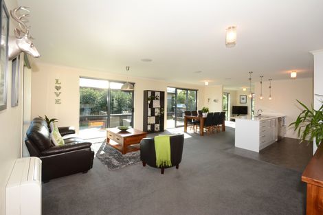 Photo of property in 8 Didham Drive, Mosgiel, 9024