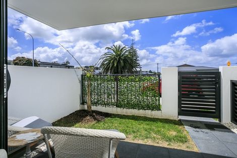 Photo of property in 3/388 Hibiscus Coast Highway, Orewa, 0931
