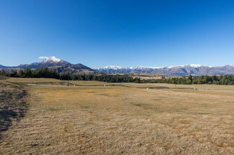 Photo of property in 32 Carrickmore Crescent, Wanaka, 9305