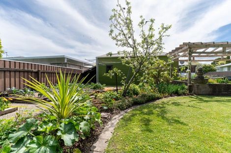 Photo of property in 19 Deller Drive, Carterton, 5713