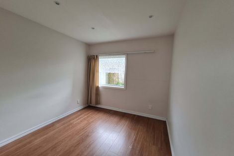 Photo of property in 2/16 Benders Avenue, Hillcrest, Auckland, 0627