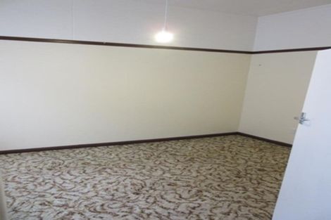 Photo of property in 94 Russell Terrace, Berhampore, Wellington, 6023