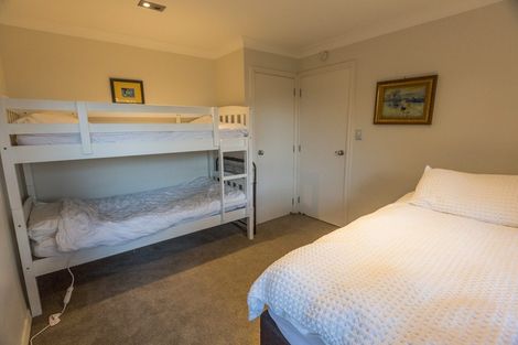 Photo of property in 23a Bournemouth Terrace, Murrays Bay, Auckland, 0630