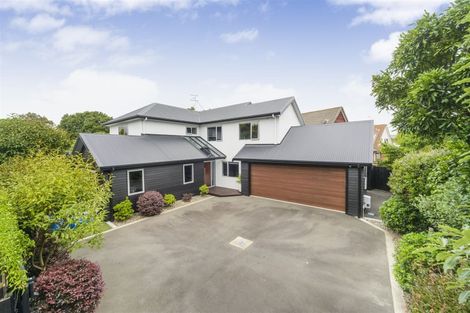 Photo of property in 7a Awatea Terrace, Hokowhitu, Palmerston North, 4410