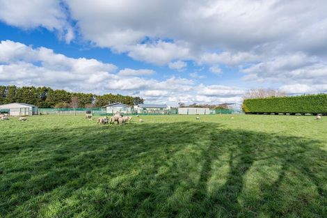 Photo of property in 73 Flora Road East, Makarewa, Invercargill, 9876