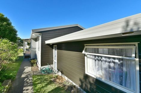 Photo of property in 10 Everard Avenue, Army Bay, Whangaparaoa, 0930
