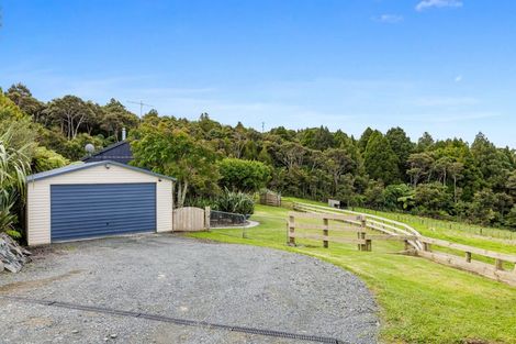Photo of property in 181 Govan Wilson Road, Whangaripo, Warkworth, 0985
