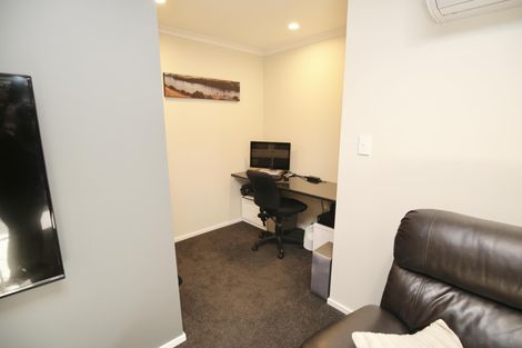 Photo of property in 73 Mataroa Crescent, Flagstaff, Hamilton, 3210