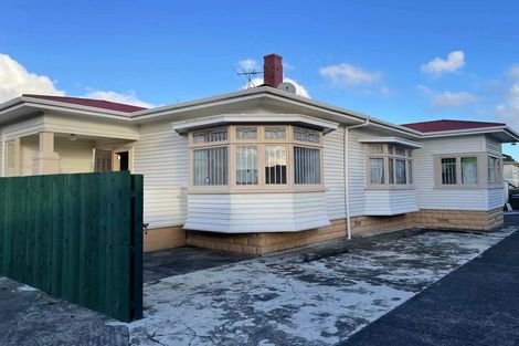 Photo of property in 107 St Lukes Road, Sandringham, Auckland, 1025