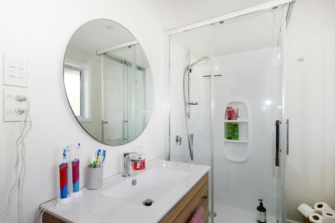 Photo of property in 15 Oxford Street, Waimate, 7924