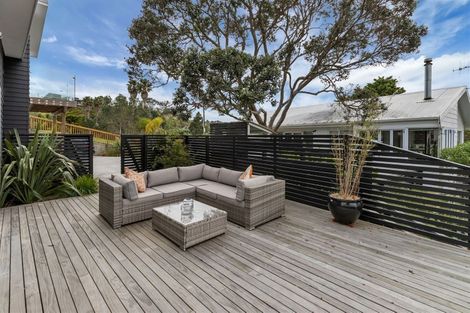 Photo of property in 1830 Ngunguru Road, Ngunguru, Whangarei, 0173