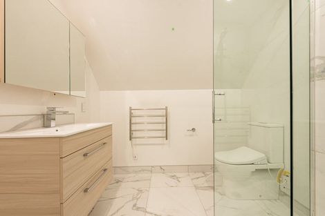 Photo of property in 5/31 Waiwhetu Road, Waiwhetu, Lower Hutt, 5010